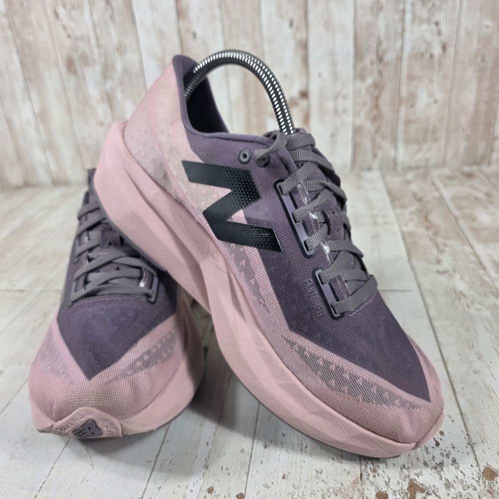 New Balance FuelCell Rebel v4 Purple Pink Running Shoes Womens 9.5 D Wide - Picture 6 of 8